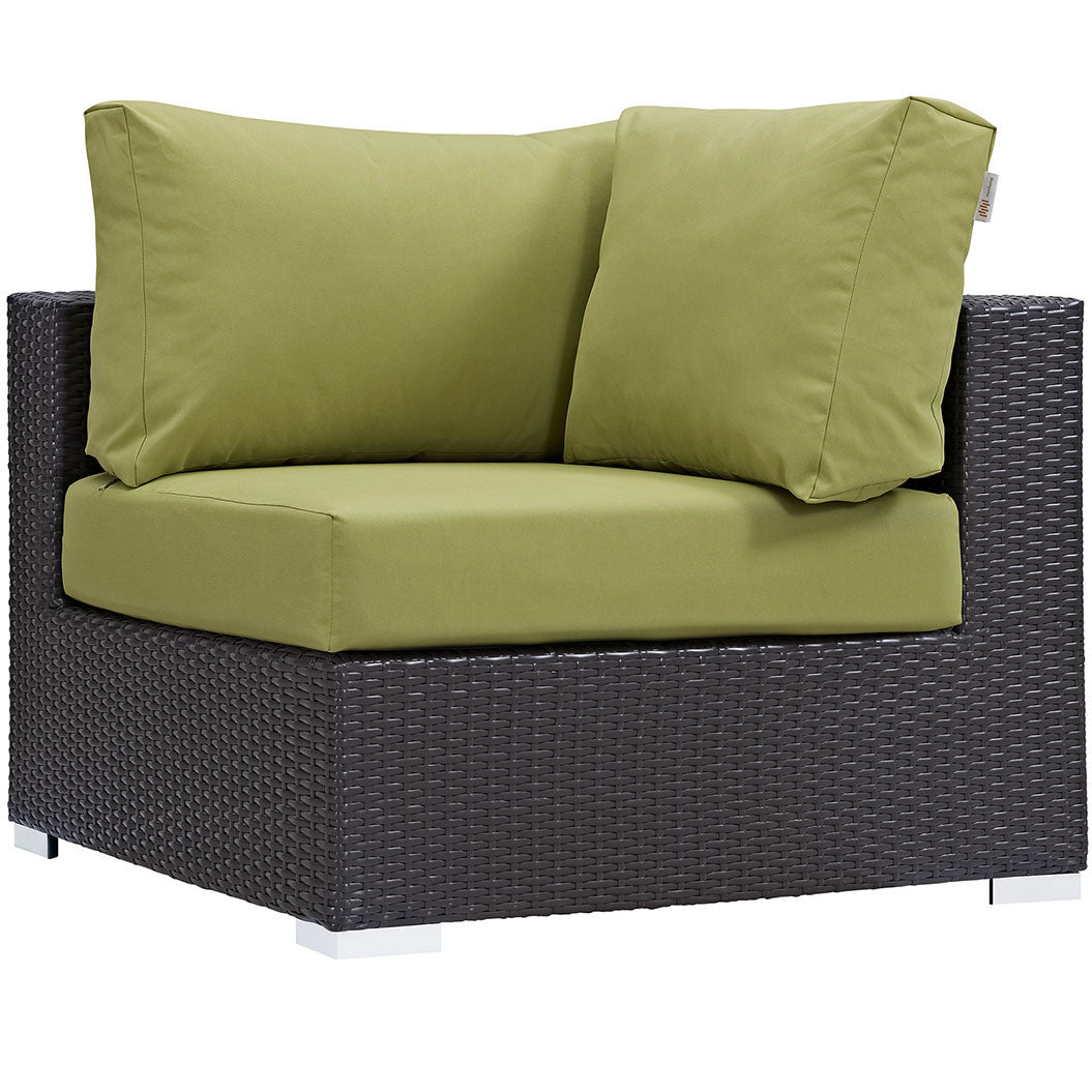 Berkeley Outdoor Patio Corner Chair - living-essentials